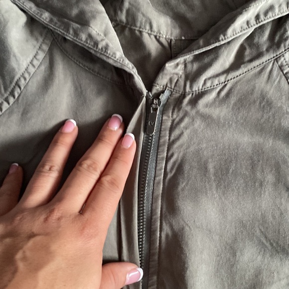 Lululemon City Stroll Hoodie - Picture 7 of 12